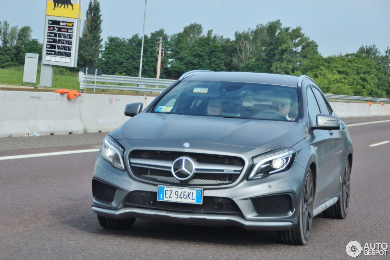 Mercedes-Benz GLA 45 AMG X156