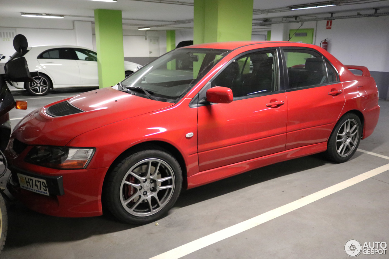 Mitsubishi Lancer Evolution IX