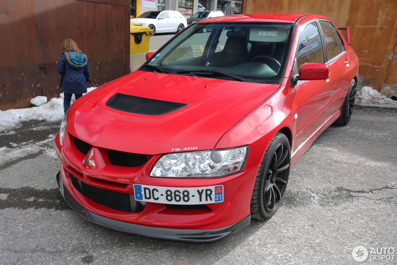 Mitsubishi Lancer Evolution VIII MR FQ-400