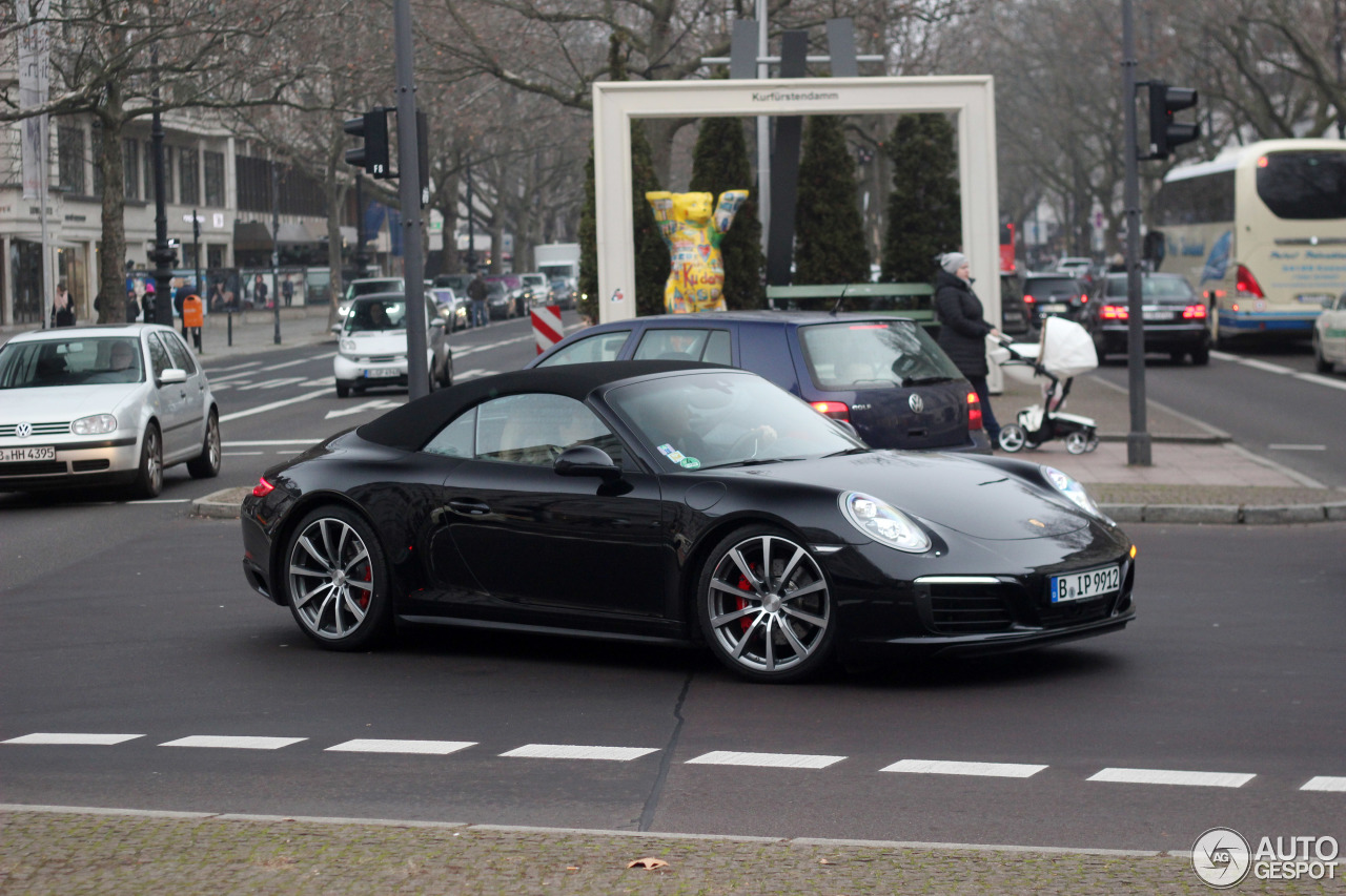 Porsche 991 Carrera 4S Cabriolet MkII