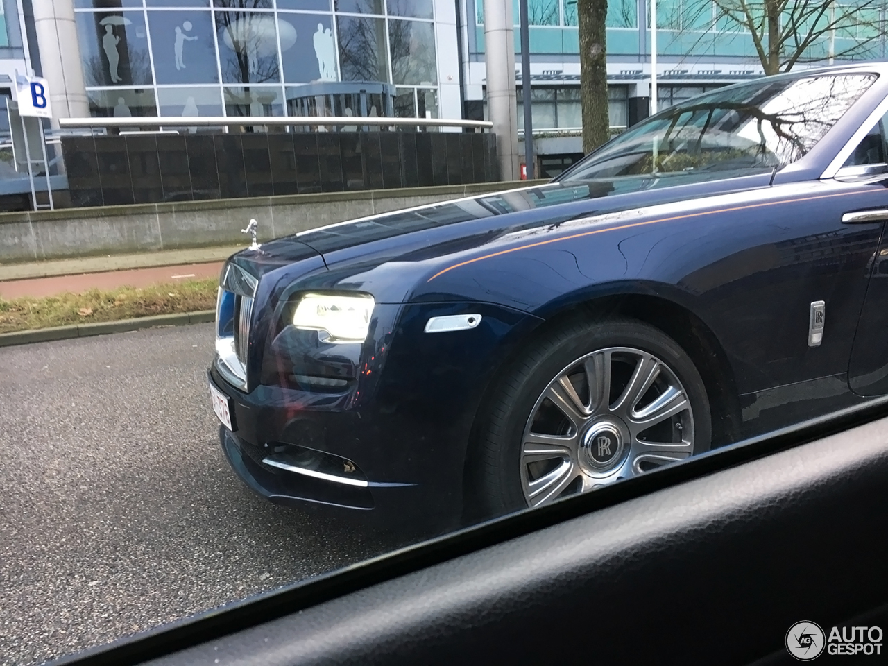 Rolls-Royce Dawn