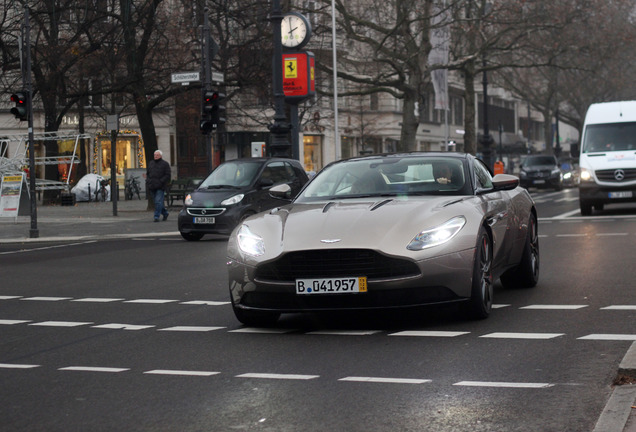 Aston Martin DB11 Launch Edition