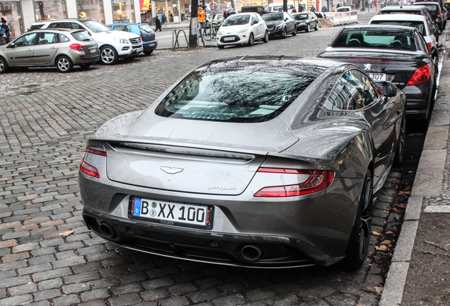 Aston Martin Vanquish 2013