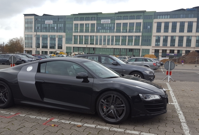 Audi R8 V10