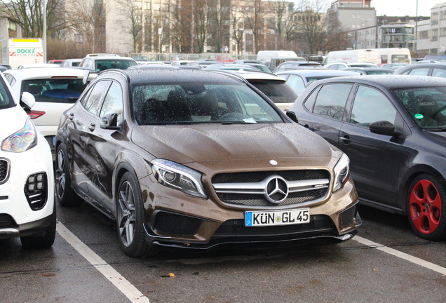 Mercedes-Benz GLA 45 AMG X156