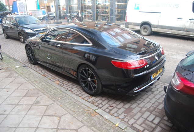 Mercedes-Benz S 63 AMG Coupé C217