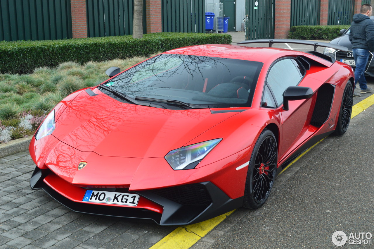 Lamborghini Aventador LP750-4 SuperVeloce