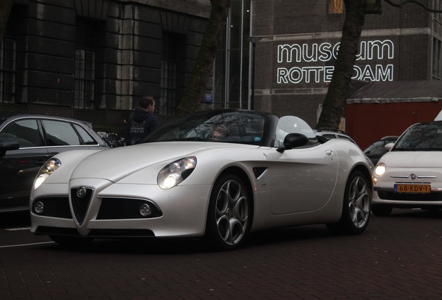 Alfa Romeo 8C Spider