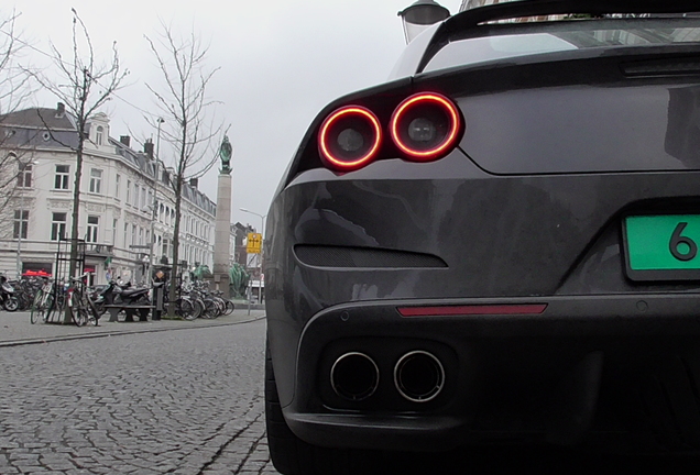 Ferrari GTC4Lusso