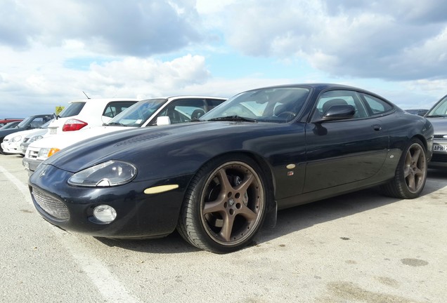 Jaguar XKR