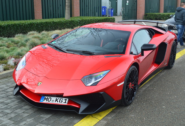 Lamborghini Aventador LP750-4 SuperVeloce