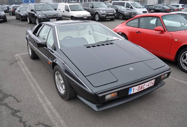 Lotus Esprit 2.2