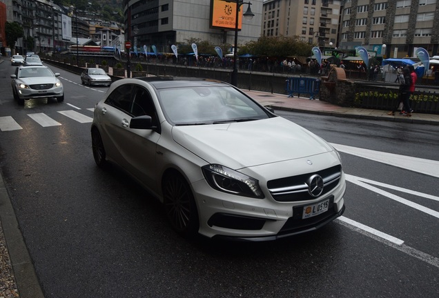 Mercedes-Benz A 45 AMG