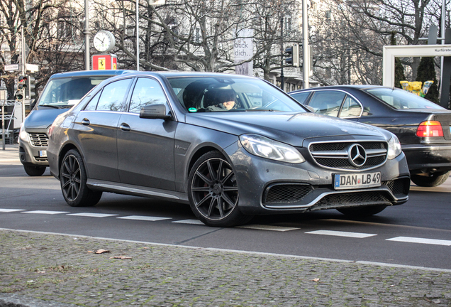 Mercedes-Benz E 63 AMG S W212