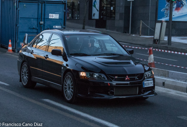 Mitsubishi Lancer Evolution IX