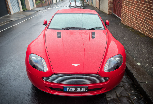 Aston Martin V8 Vantage