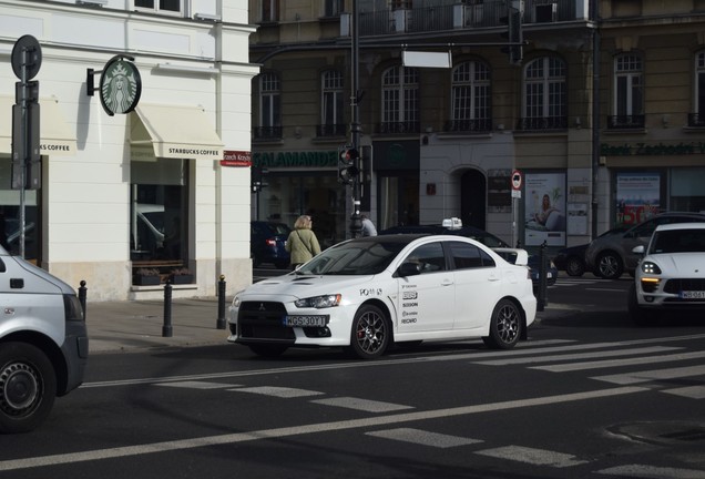 Mitsubishi Lancer Evolution X MR