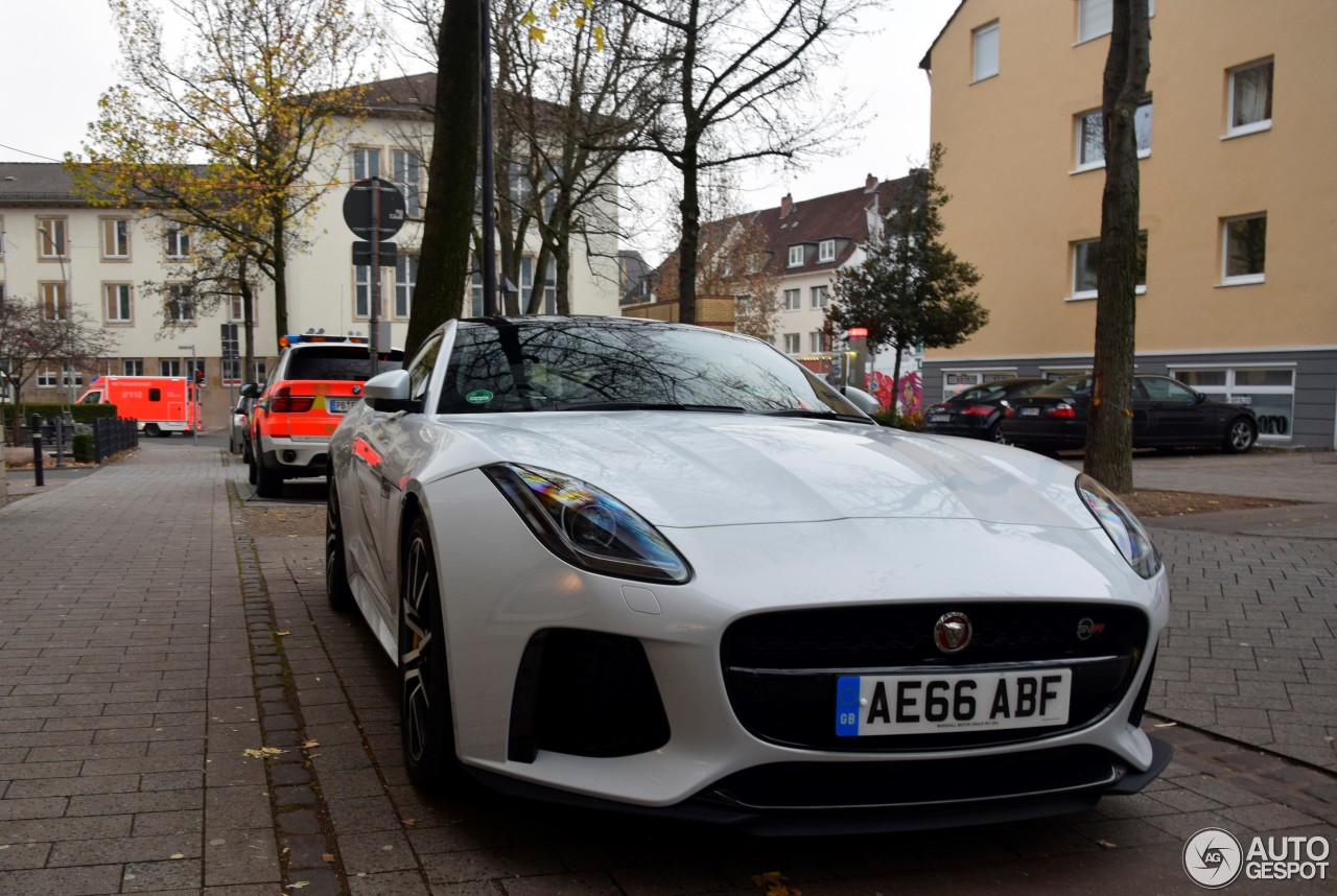 Jaguar F-TYPE SVR Coupé