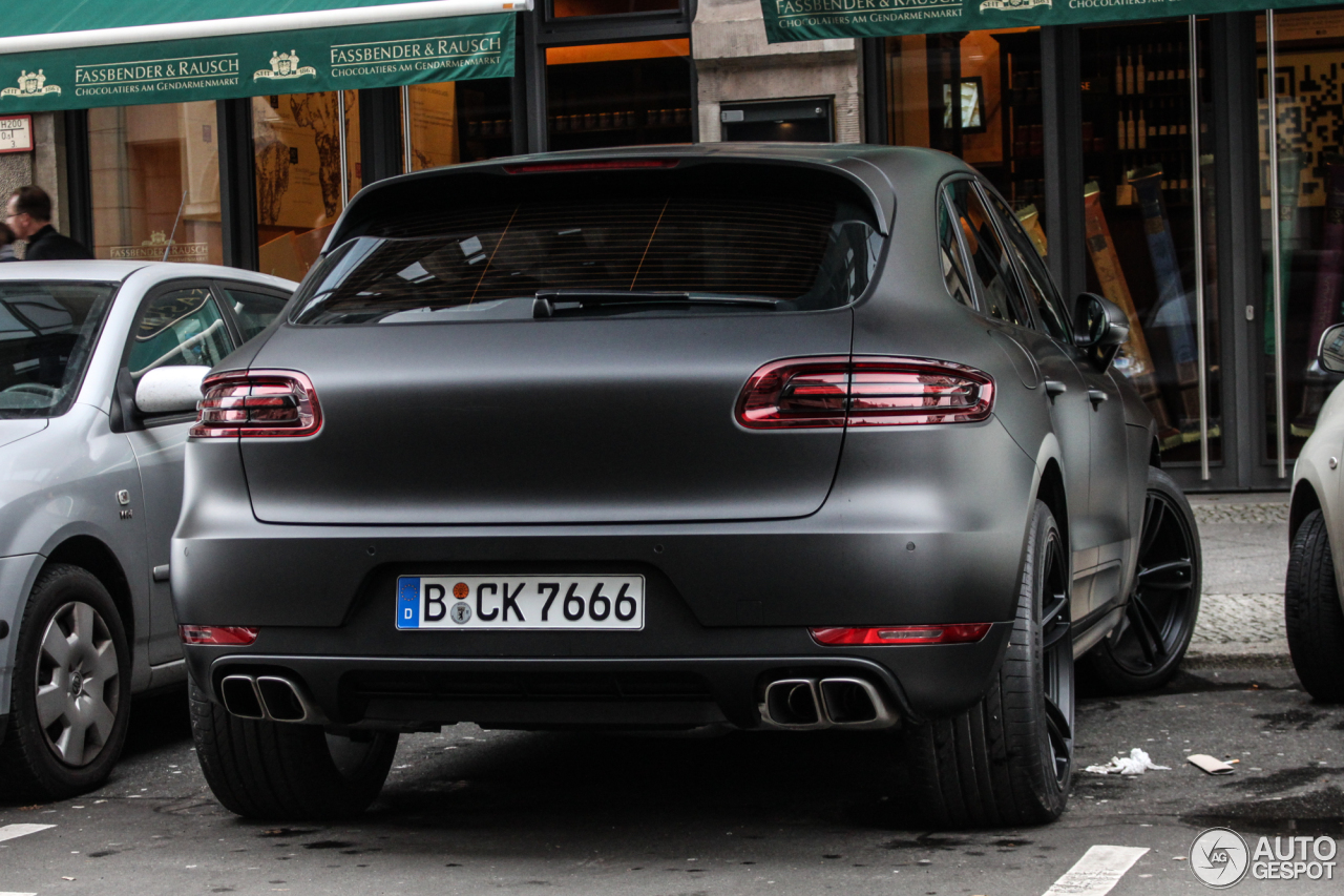 Porsche 95B Macan Turbo