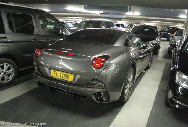 Ferrari California