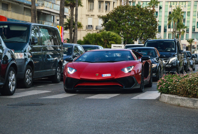 Lamborghini Aventador LP750-4 SuperVeloce