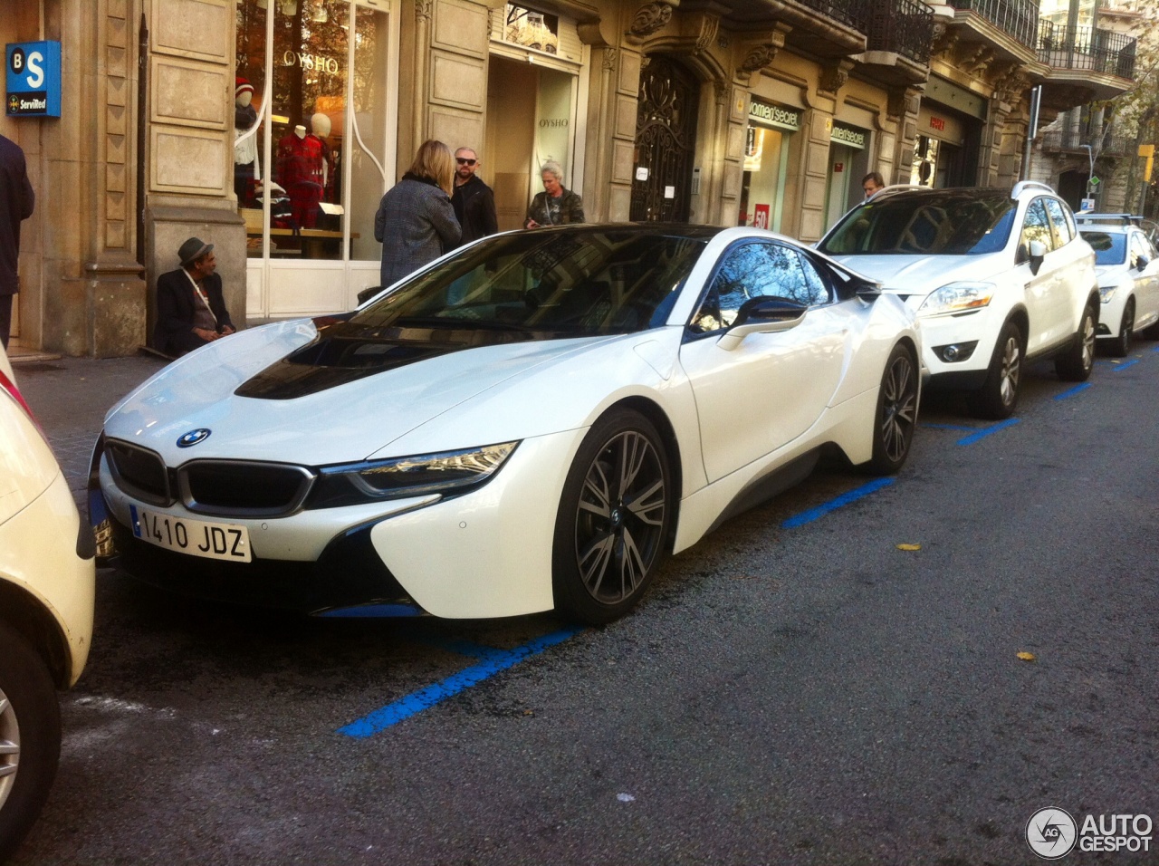 BMW i8