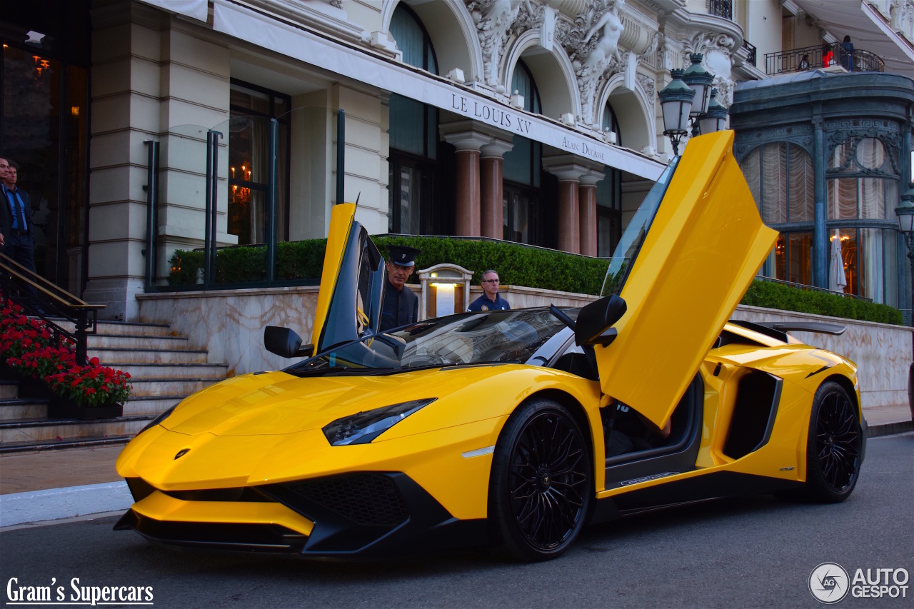 Lamborghini Aventador LP750-4 SuperVeloce Roadster