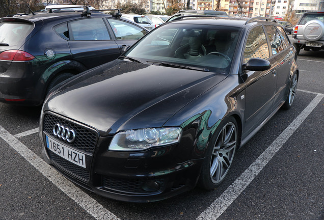 Audi RS4 Avant B7