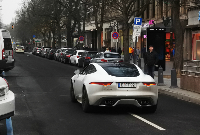 Jaguar F-TYPE R AWD Coupé