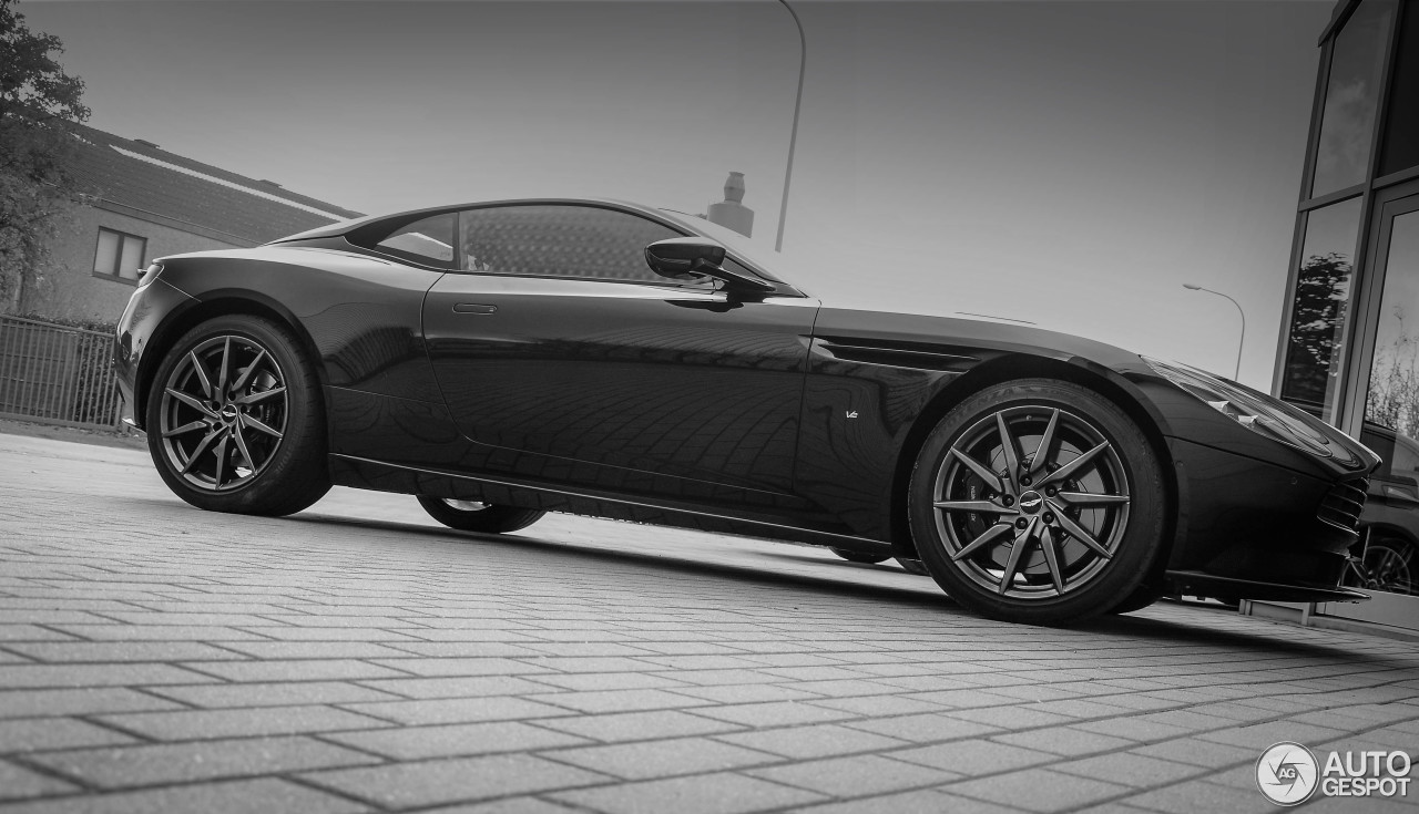 Aston Martin DB11 Launch Edition