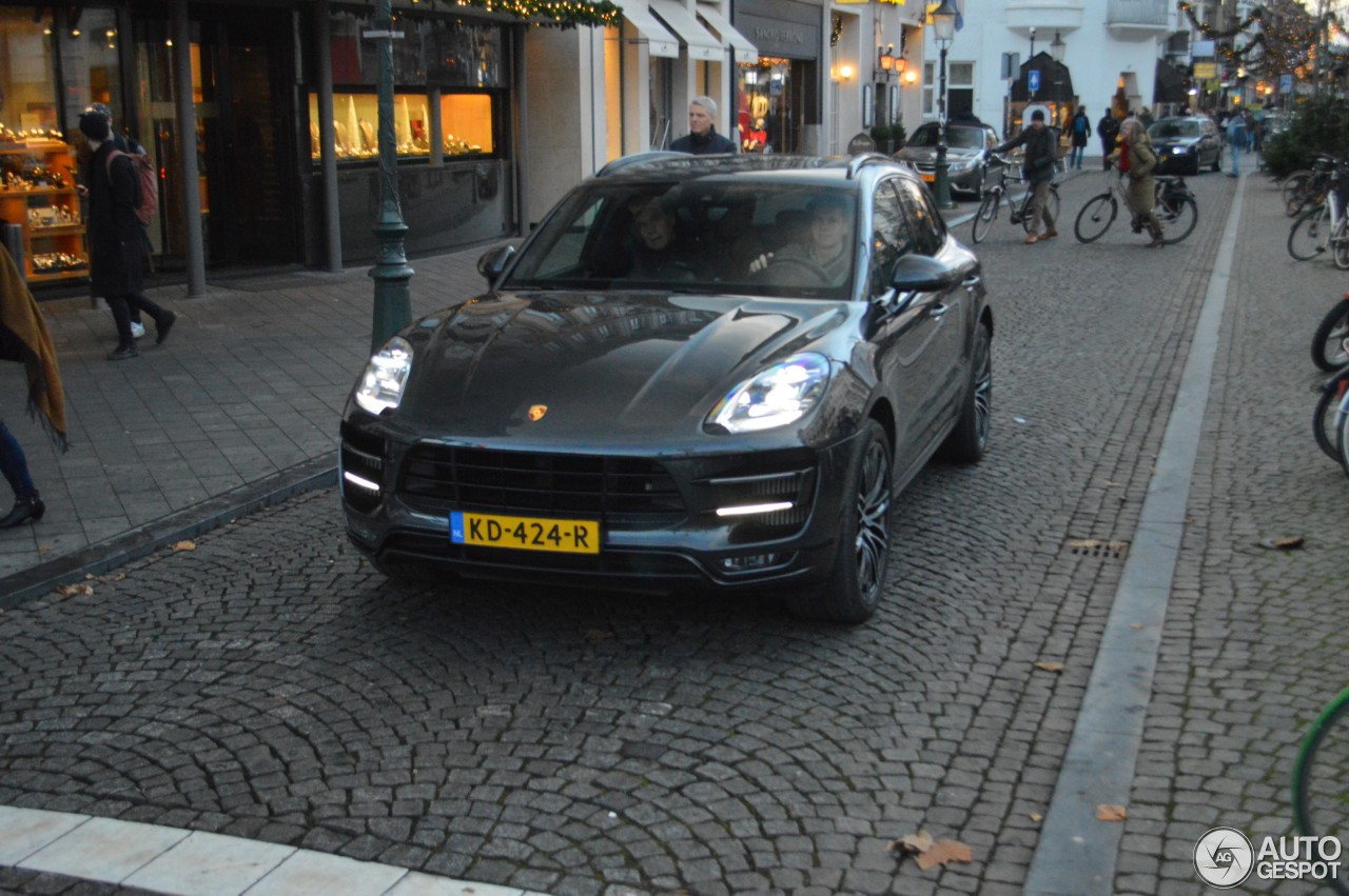 Porsche 95B Macan Turbo