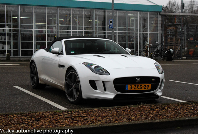 Jaguar F-TYPE S Convertible