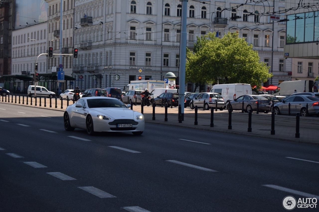 Aston Martin V8 Vantage