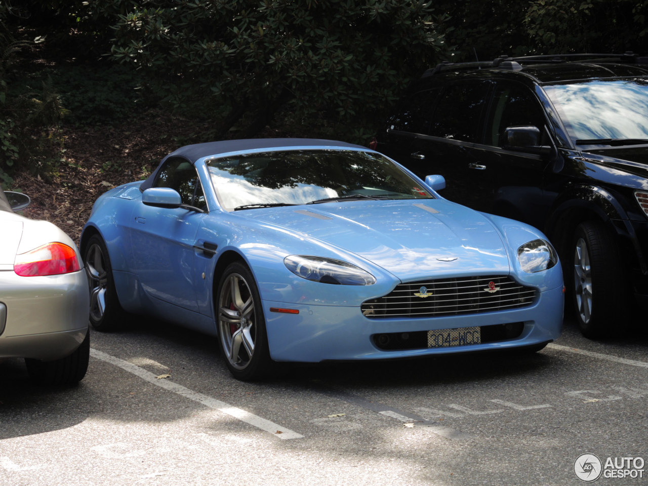 Aston Martin V8 Vantage Roadster