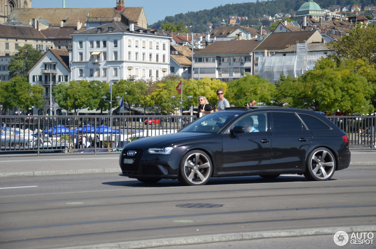 Audi RS4 Avant B8