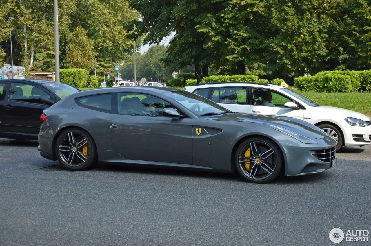 Ferrari FF