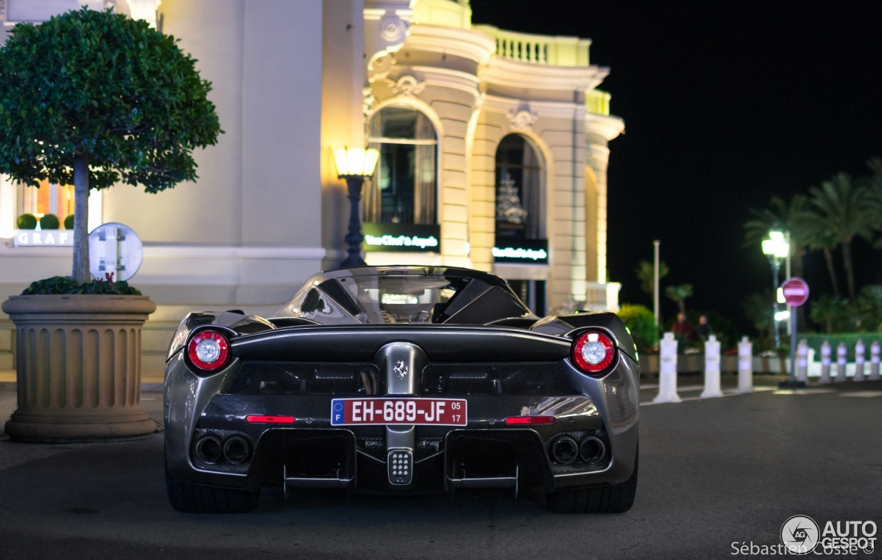 Ferrari LaFerrari Aperta