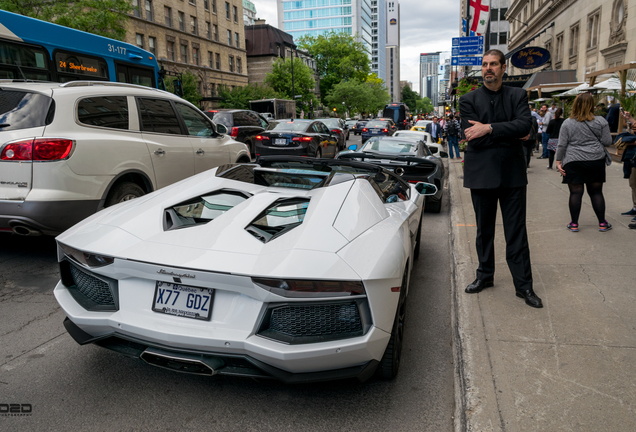 Lamborghini Aventador LP700-4 Roadster