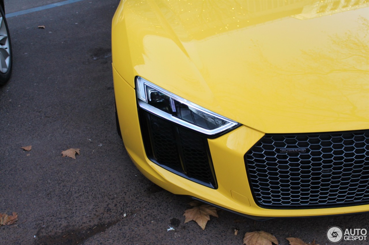 Audi R8 V10 Plus 2015