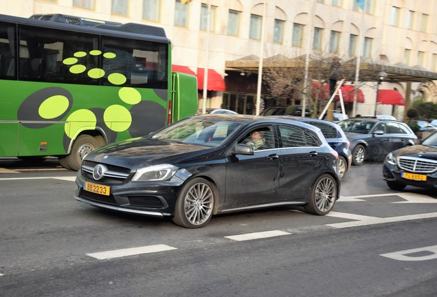 Mercedes-Benz A 45 AMG