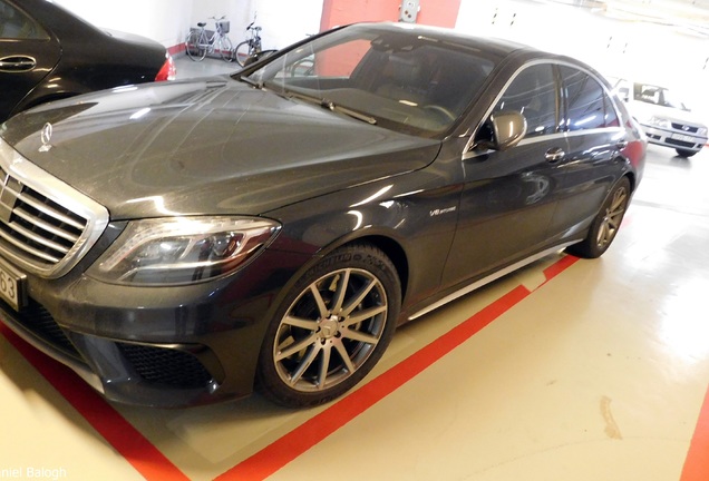 Mercedes-Benz S 63 AMG V222