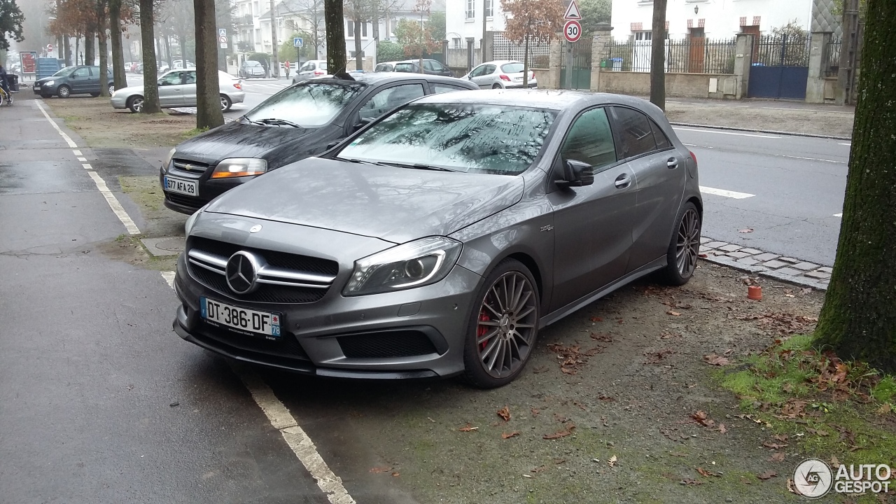 Mercedes-Benz A 45 AMG