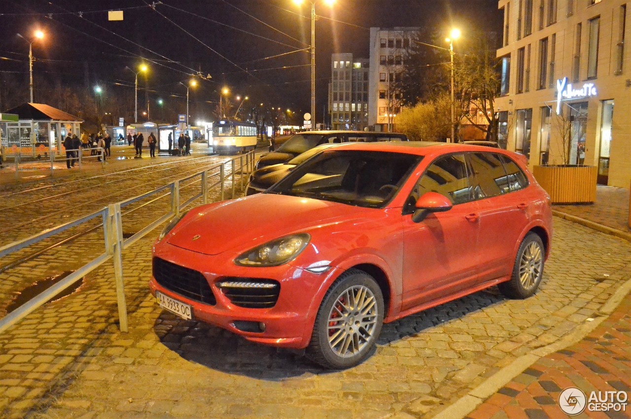 Porsche 958 Cayenne GTS