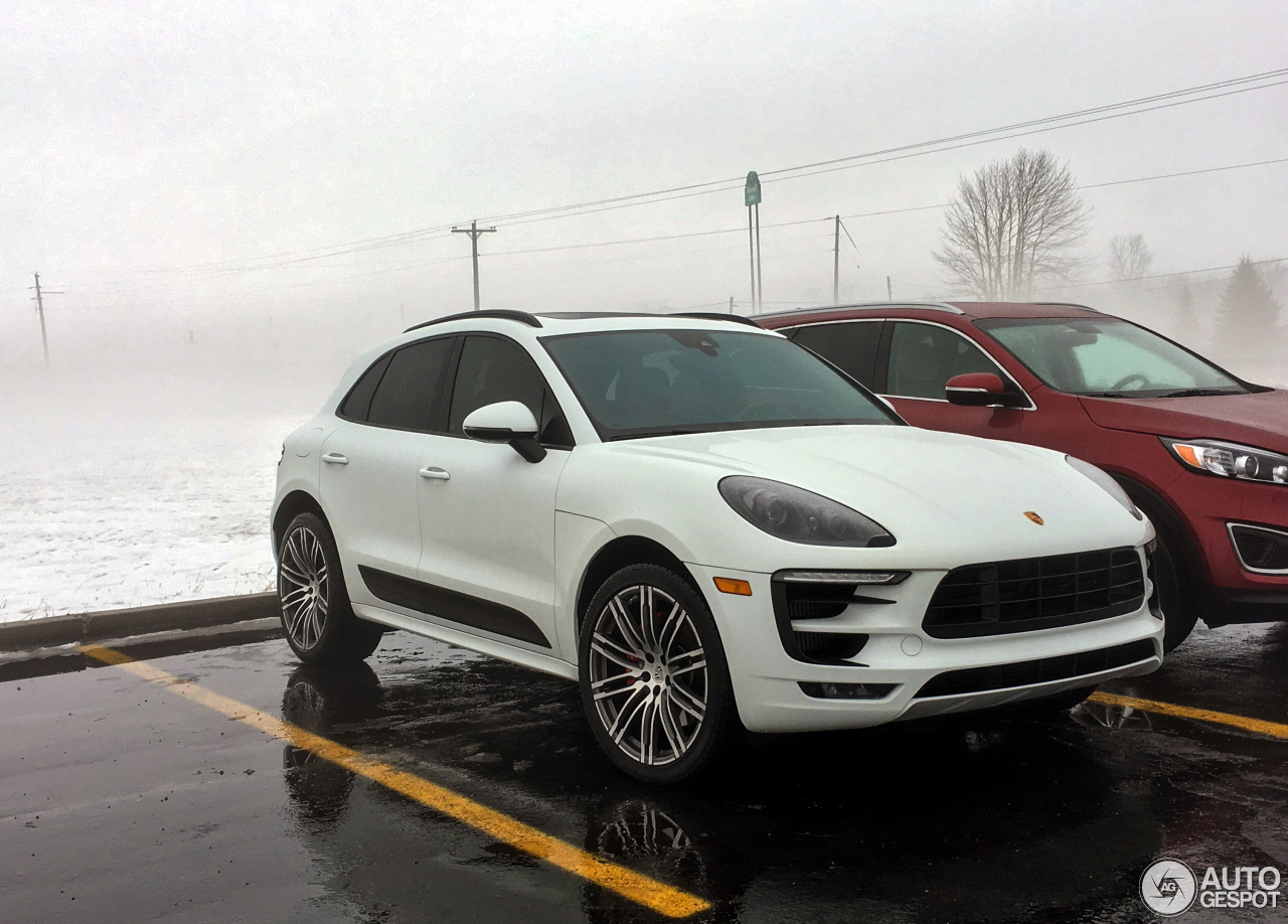 Porsche 95B Macan Turbo