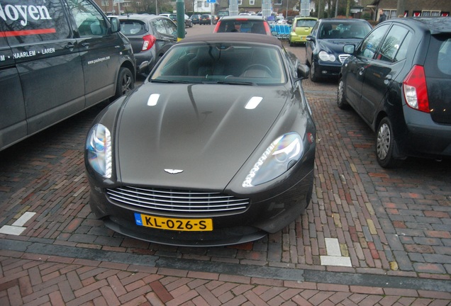 Aston Martin DB9 Volante 2013