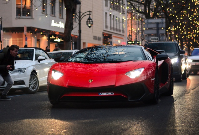 Lamborghini Aventador LP750-4 SuperVeloce Roadster