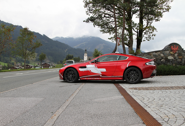 Aston Martin V12 Vantage S