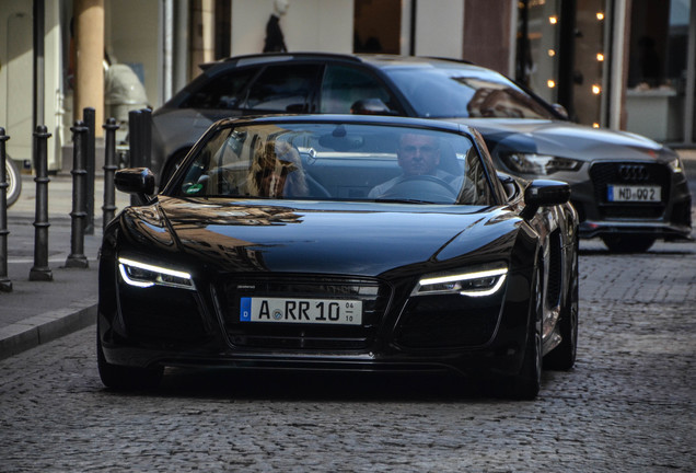 Audi R8 V10 Spyder 2013