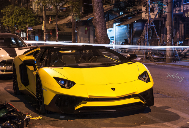 Lamborghini Aventador LP750-4 SuperVeloce Roadster