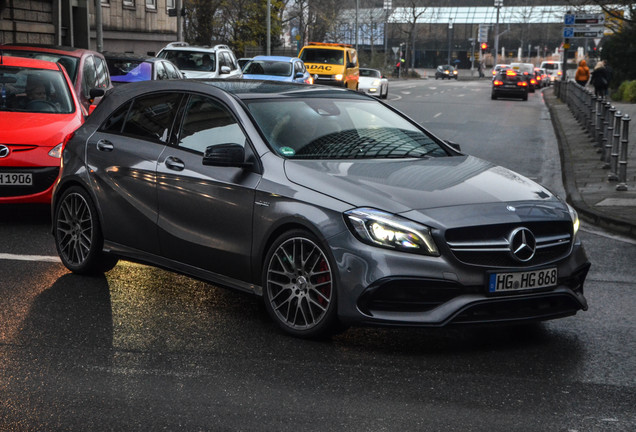 Mercedes-AMG A 45 W176 2015